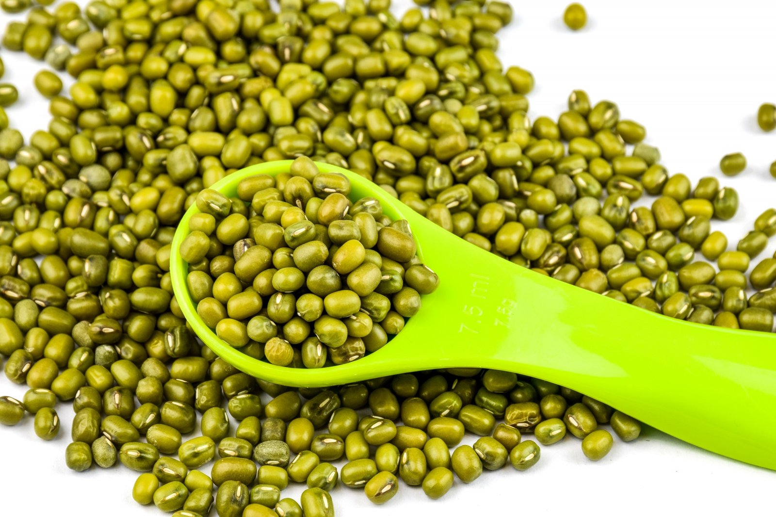 peas-spoon